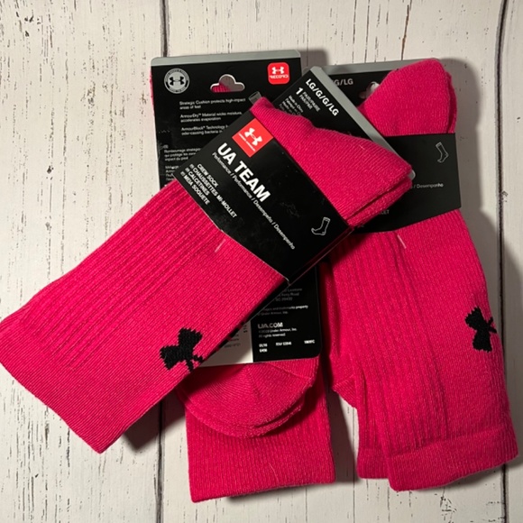 Under Armour Pink Socks - Picture 2 of 3